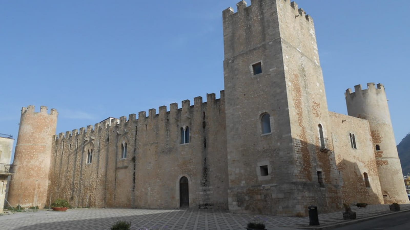 WhatsApp Image 2020-11-26 at 19.16.45 WhatsApp Image 2020-11-26 at 19.16.45